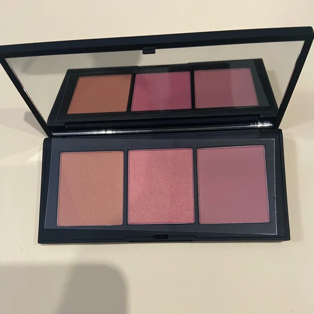 NARS CHEEKS 💘 summer’s perfect 🎁 gift, give the one you love or just yourself - Picture 6 of 6